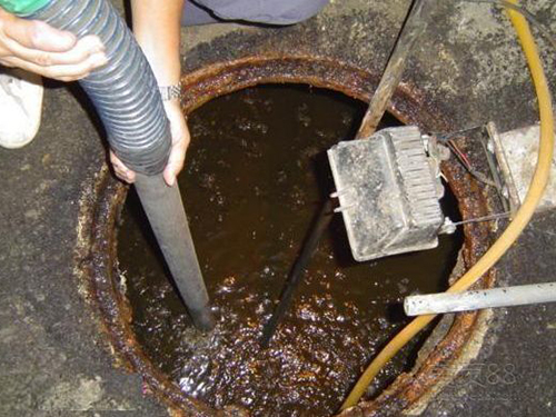 乌恰隔油池清理