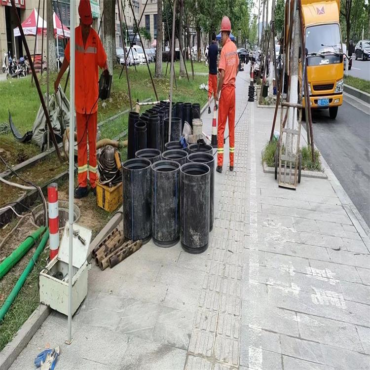 乌恰管道短管置换修复